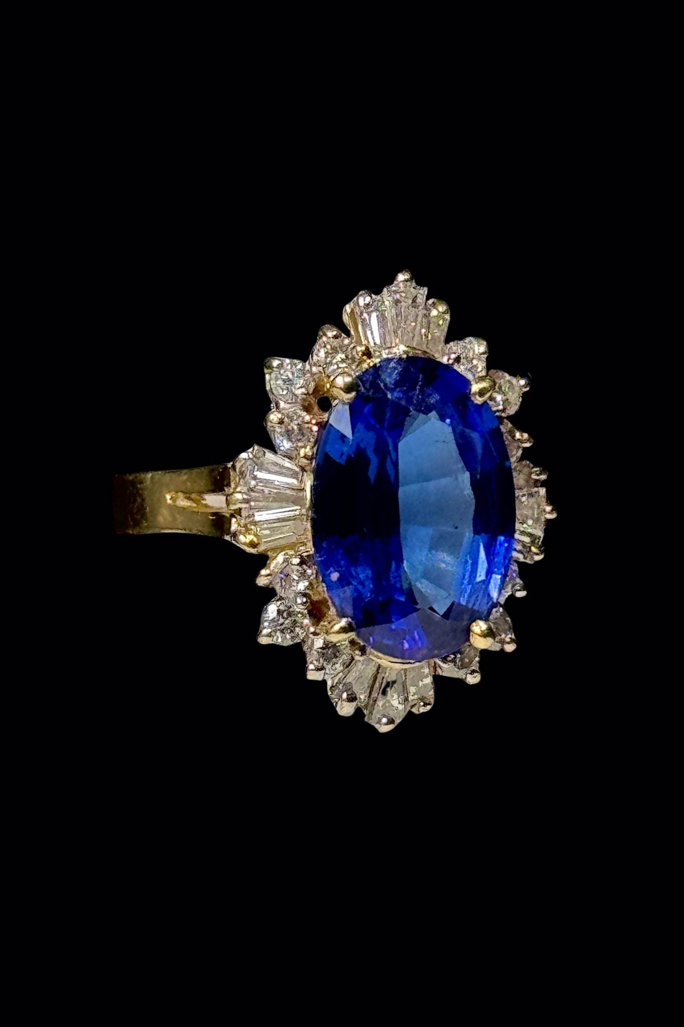 Tanzanite and Diamond Cluster Ring