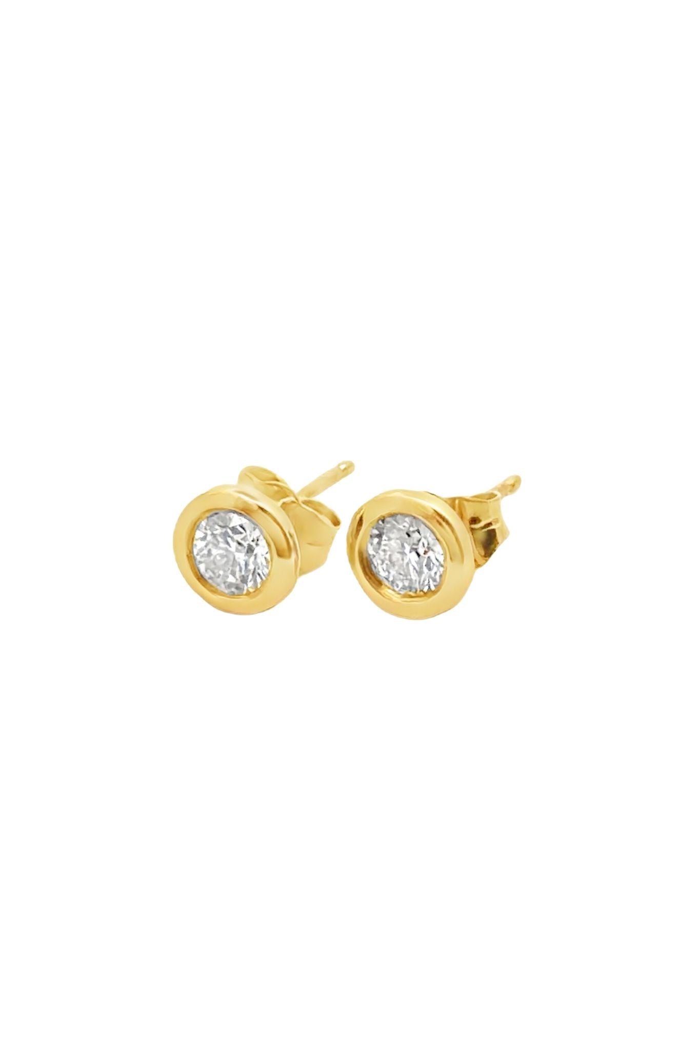 Diamond Stud Earrings in 18ct Yellow Gold