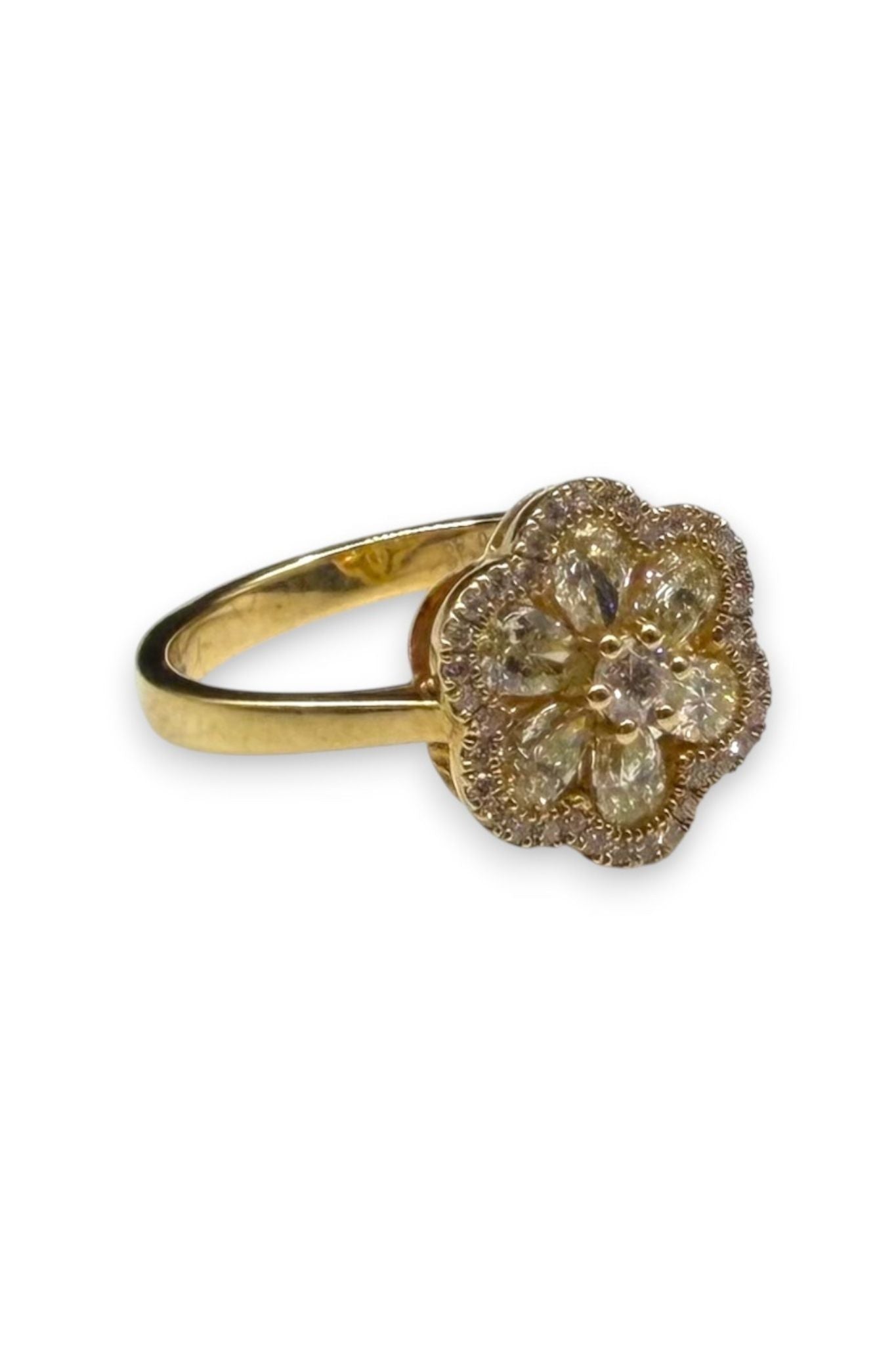 Diamond Daisy Ring