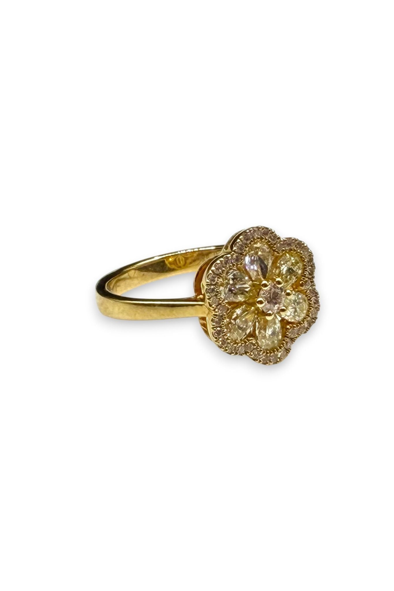 Diamond Daisy Ring
